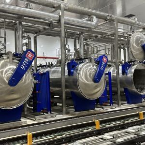 China Continuous Operation Fully Automatic Sterilizer Autoclave Sterilization Retort with Enhanced Highly Secure Capabilities on sale