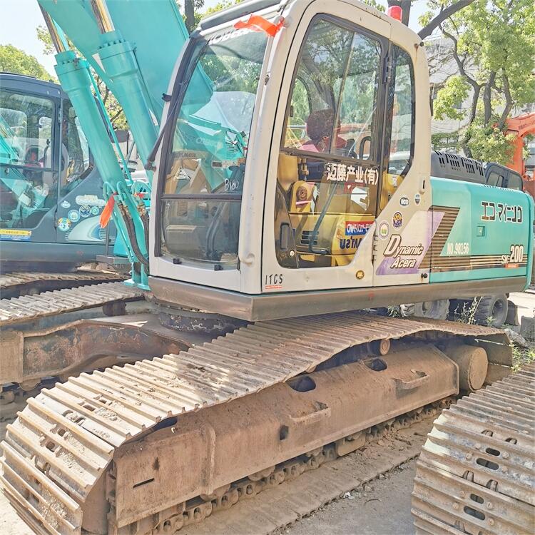 Good Condition 20 Ton SK200-6 Kobelco Excavator from Japan in Shanghai Original 2017