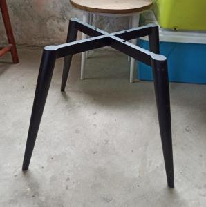 China Silver Rectangular Restaurant Metal Furniture Frame factory