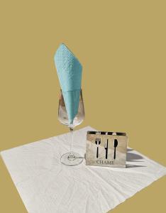 China Good Softness Color Paper Napkin 2ply For Wedding Luncheon factory
