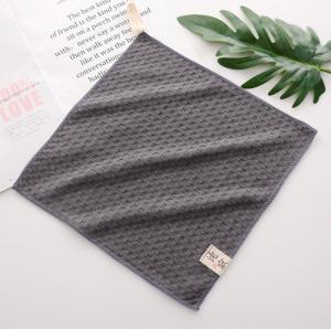 China Embroidered 100% Cotton Microfiber Face Towels for Gentle and Effective Cleansing factory