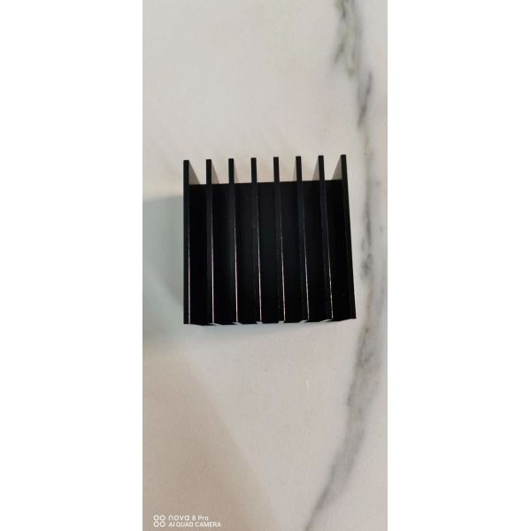 China Aolly 6061 Black Anodised Aluminium Extrusion Sections ISO9001 factory