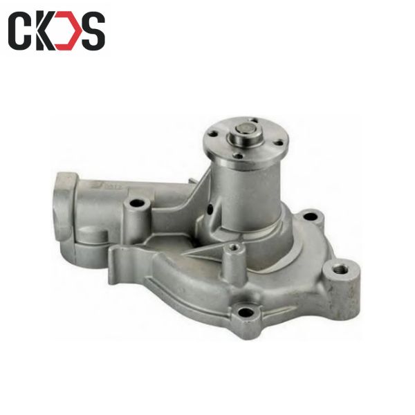 China HCKSFS MD971539 4D68 Engine Water Pump factory