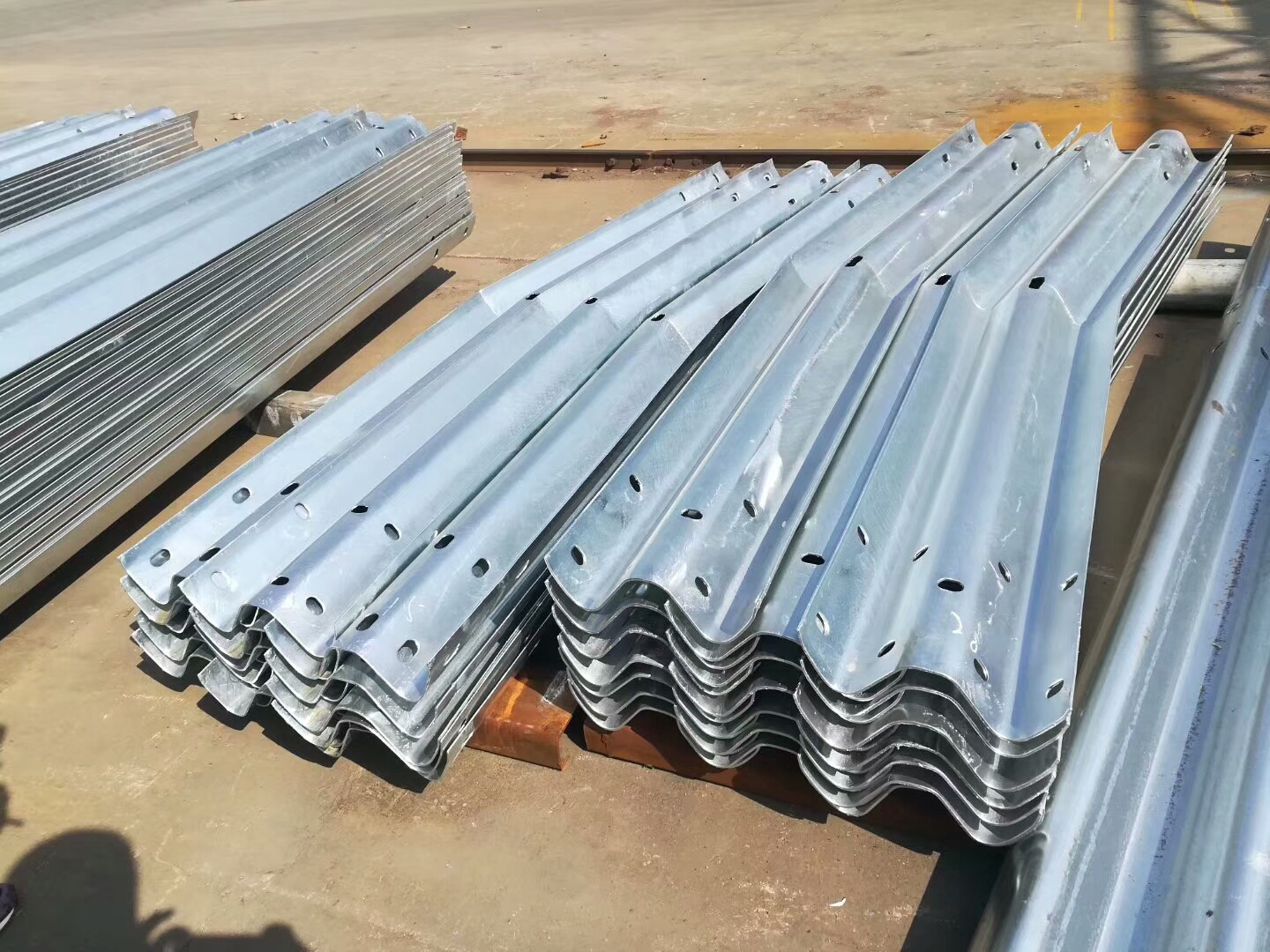 Traffic Road Safety Signs Galvanised Steel Board With Customized Height Of 50cm