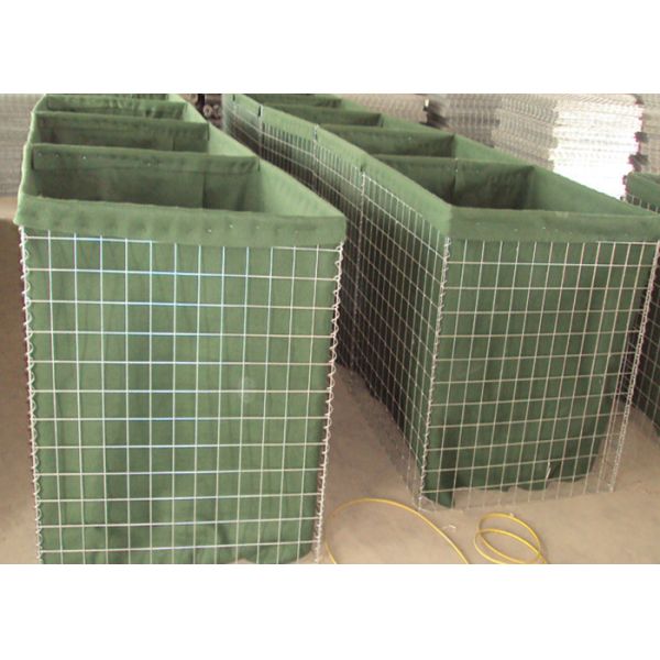 Mil 3 Welded Mesh Defensive Barrier Square Hole With Nonwoven Polypropylene Geotextile