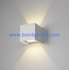 China Aluminum Cube Wall Lamos Can Make Outdoor And Indoor 3W+3W Black Or White Color factory