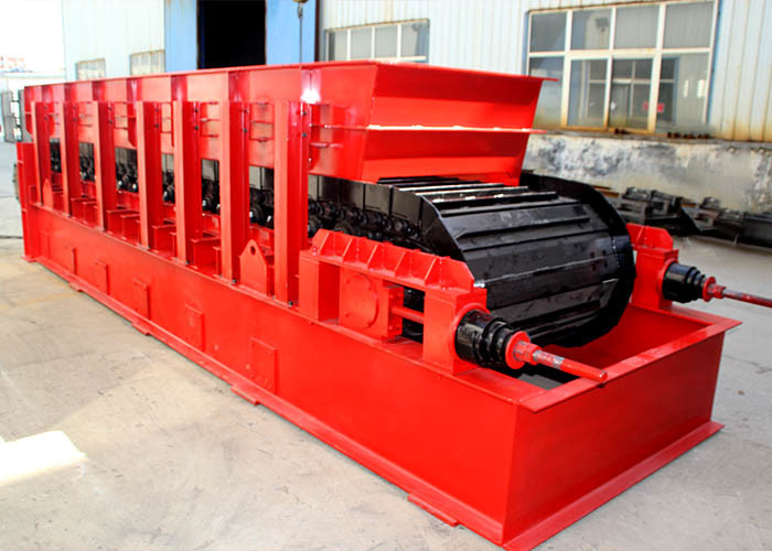 Heavy Duty Corrosive Materials Transport Chain Apron Conveyor