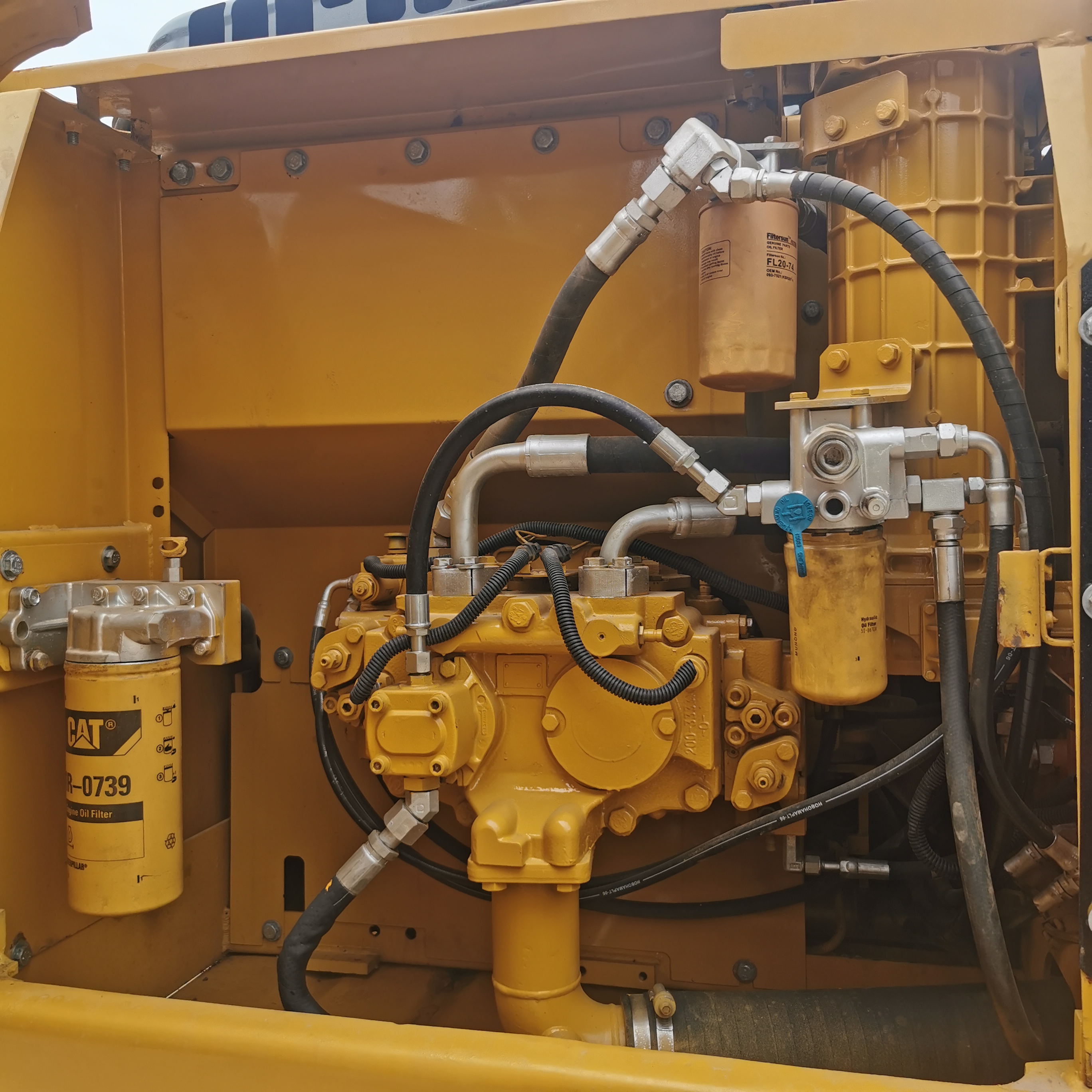 Cat 320D2 Excavator 20ton Original Hydraulic Pump Used for Caterpillar CAT 320DL