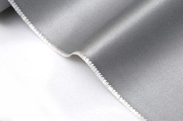 Stainless Steel Wire Reinforced Fire Resistant Fiberglass Fabric For Fire