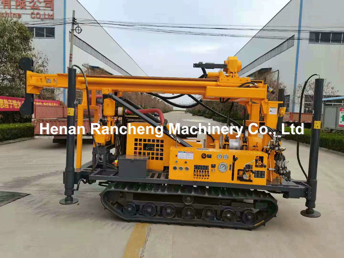 280m Depth 75 - 300mm Dia Water Well Drilling Machine 42KW Rated Power 3800kg