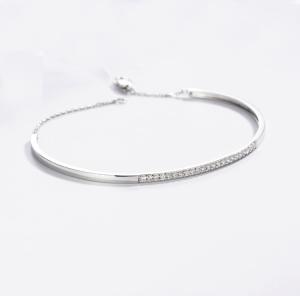 China The Night &amp; Day 18K Gold Diamond Bangle 0.23ct Extension Chain Contrast Color Series factory