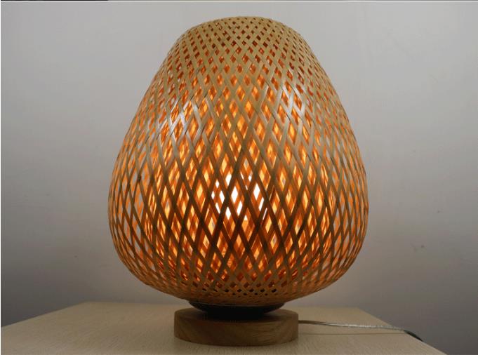 Natural Bamboo Rattan Table Lamp Rustic Style 2700K For Hotel