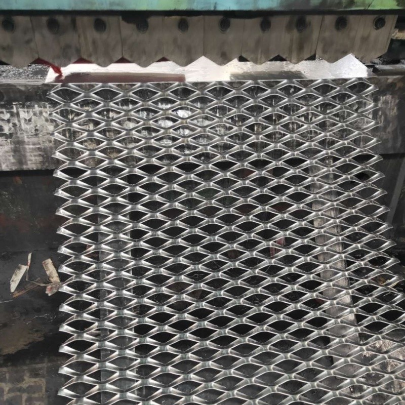 Facade Cladding PVDF Expanded Aluminum Mesh For Curtain Wall