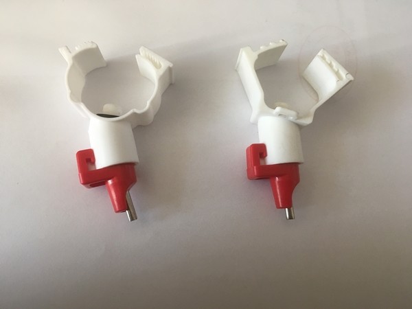 25mm 22x22mm Water Nipple Drinker Chicken Feeder With Clamp