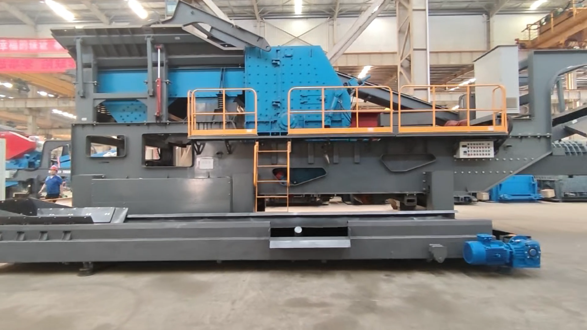 Efficient Independent Use Of Mobile Crushing Plants For Highways