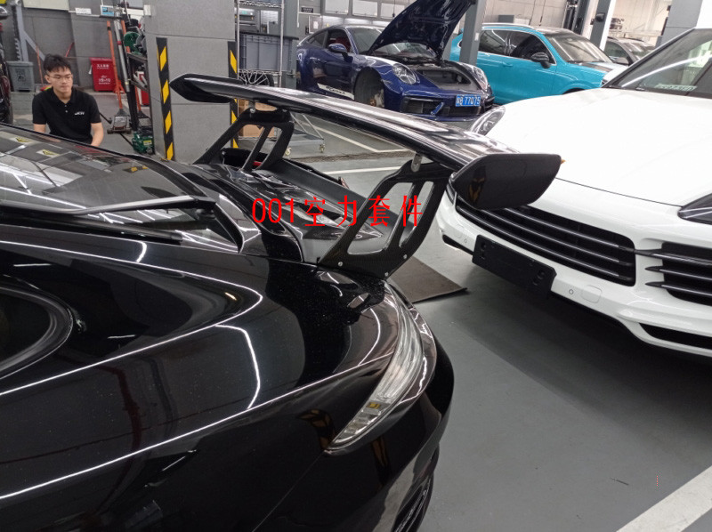 New Product for Porsche 911 997.1 997.2 Spoiler 911 997.1 997.2 Carbon Fiber Spoiler Tail Fins GT3RS Style Spoiler