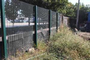 China High Security Anti Climb 358 Mesh Fencing Powder Coated factory