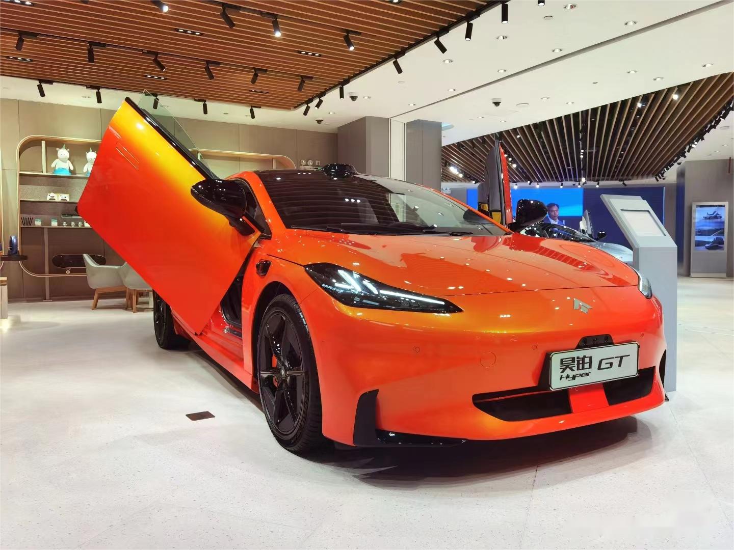 2024 0km Used Sedan Sport Cars 180kw 245ps Seven Wings 560KM GAC Aion Hyper GT 2023 Electric Sedan Car Electric Adjustment