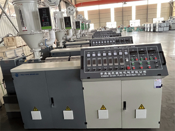 PE Spiral Pipe Extrusion Line Single Wall Plastic Corrugated Pipe Production Machine
