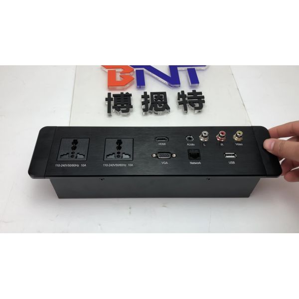 China Wall Socket Plate/Smart Office Wall Plate with Power Plug factory