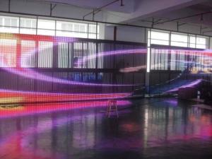 China SMD2121 High Brightness 1920Hz Outdoor Transparent LED Screen factory