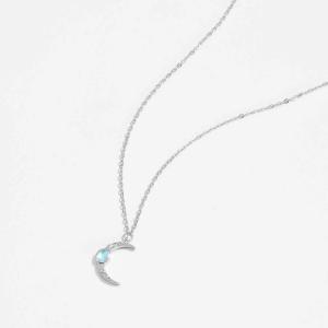 China Elegant Fashion Pearl Necklace Geometric Hexagonal Fashion Diamond Necklace factory