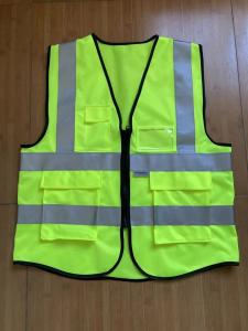 China Green Hi Vis Safety Vest 110g 80g Safety Vests With Pockets factory