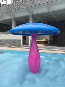 China Anti UV Outdoor Kids Water Park Equipment Mushroom Waterfall factory