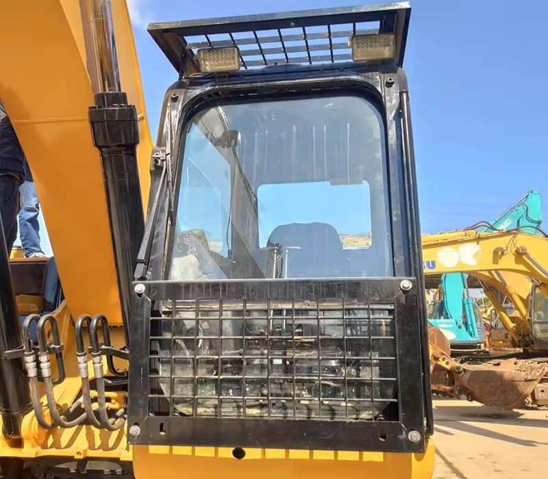 22000KG Second-hand CAT320 Excavator Engine Model Cat C7.1 ACERT 158kw Used digger