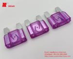 Medium Size Plug In Automotive Blade Fuses 10A Small Low Pressure 32V PC