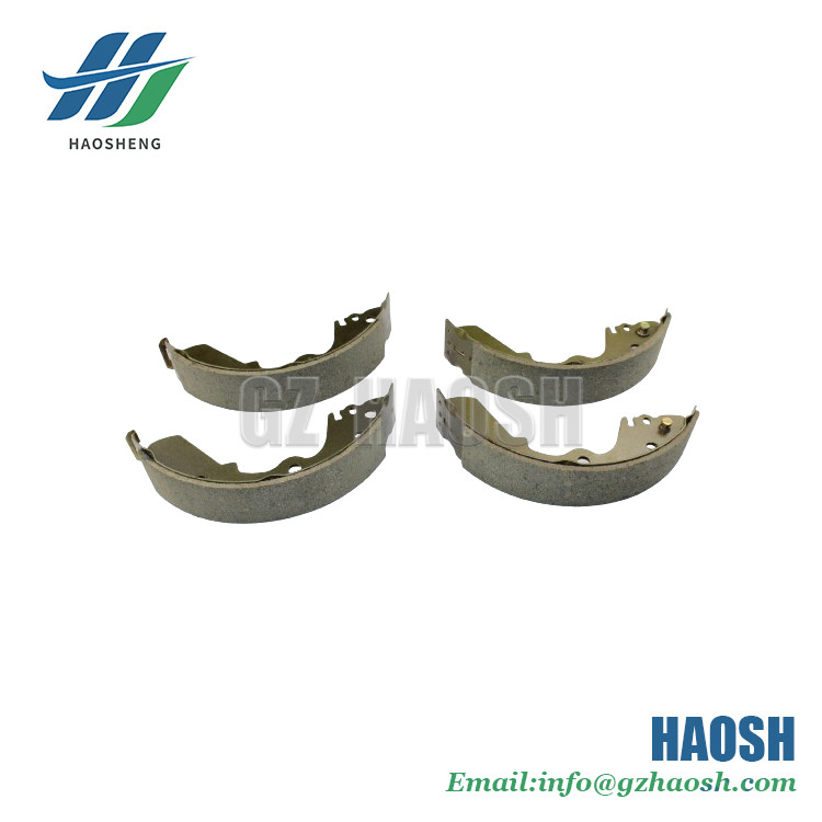 BRAKE SHOES RR 8-94479706-1 8944797061 For Isuzu TFR54 4JA1