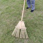 11 Tine 145cm Bamboo Rake Handmade Rustless Garden Rakes Harrow