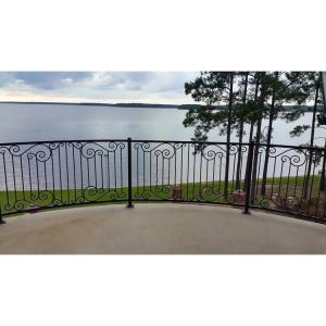 China Customized Wrought Iron Porch Railings Home Depot Simple Design For Garden factory