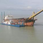 Model 12 Inch Sand Dredger Is Pumping Sand And Selecting Gold In African Rivers