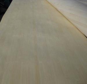 China Sliced Bamboo Wood Veneer Sheet Quarter Cut factory