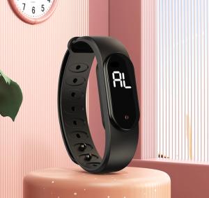 China Intelligent Touch Screen IP67 Temperature Measuring Bracelet factory