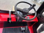Electric Towing Tractor Hydraulic Steering Fully Enclosed Cab 15 Tons Load