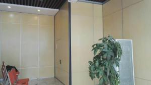 China Multi Color Soundproof Movable Divider Walls With Sliding Aluminium Track factory