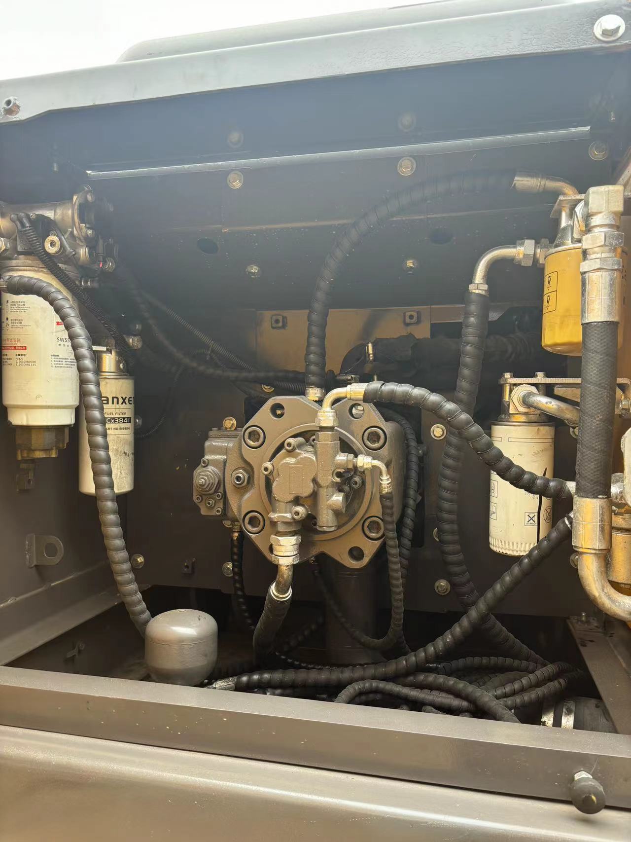 Volvo 210 Excavators Used Excavator VOLVO 140 210 240 Crawler Excavator Engine Volvo