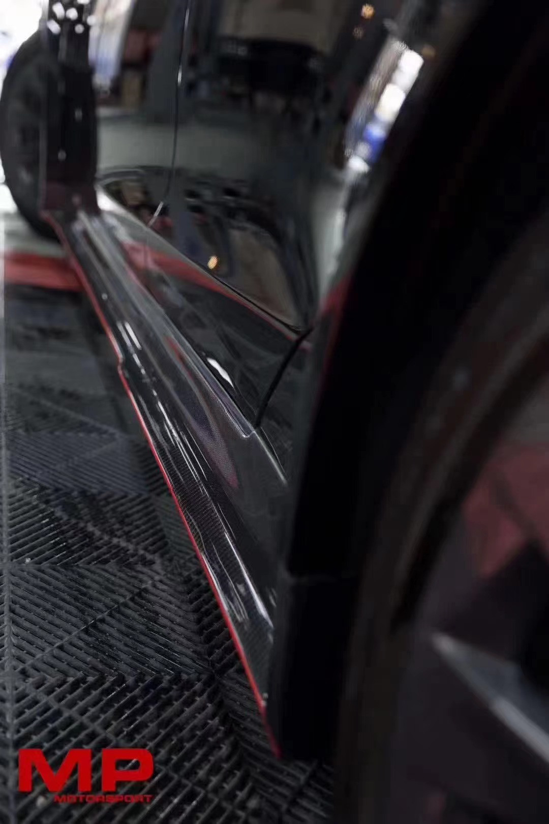 Selling Model S Carbon Fiber Body Kit for Model S Wide Bodyki Carbon Fiber Front Shovel Rear Diffuser Spoiler