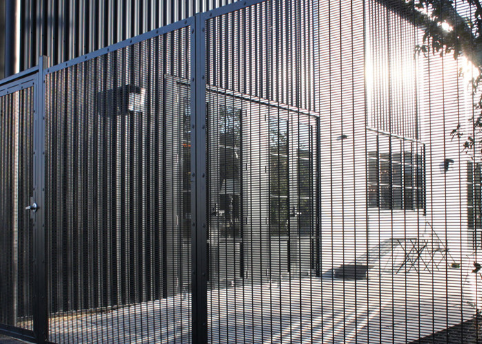 4x4 5x5 Welded Wire Mesh Fence Panels In 6 Gauge Stainless Steel Welded And PVC Coated Welded
