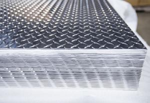 China Decorative Polished Aluminium Checker Plate Sheet ISO9001 Certificate factory