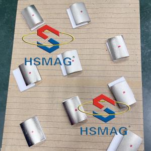 China HSMAG Electroplate Arc Cuboid SmCo Magnet Permanent High Temp Arctic Red factory