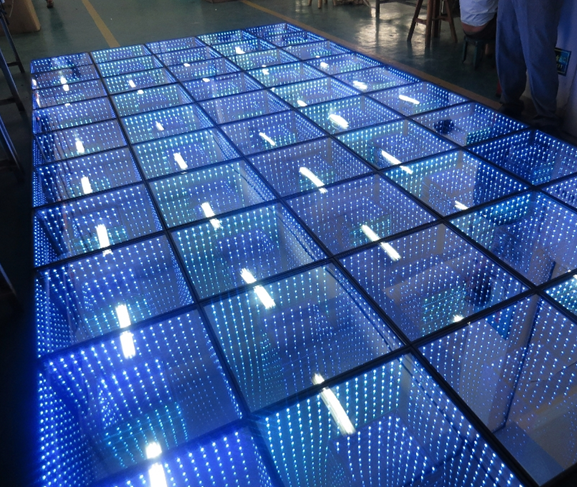 High Quality LED Effect Light 3D Mirror Abyss LED Dance Floor for Wedding Stage