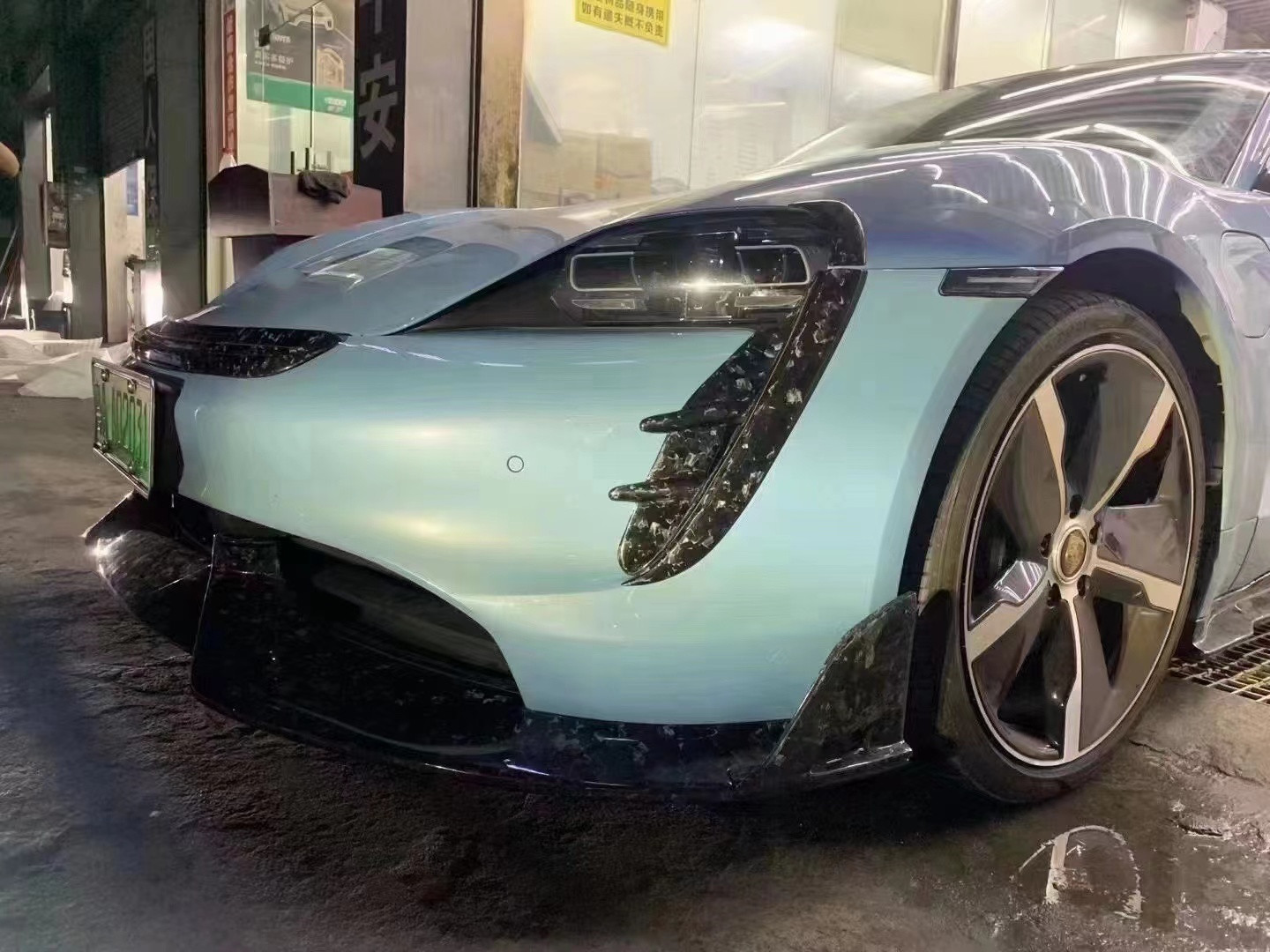 Auto Parts for Porsche Taycan Carbon Fiber Body Kit Taycan Upgrades MSY Style Front Shovel Diffuser Spoiler Body Kit