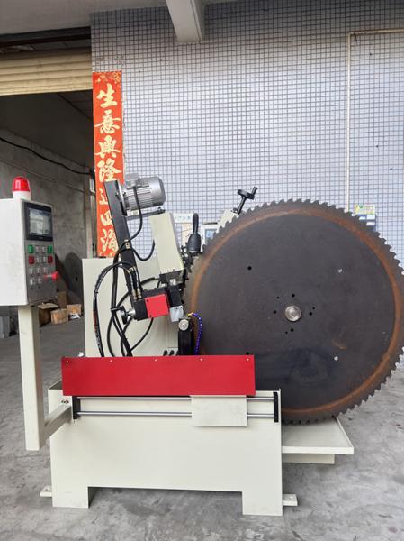 LDX-020A Grinding Diameter 200-1200MM Automatic TCT Saw Blade Sharpening