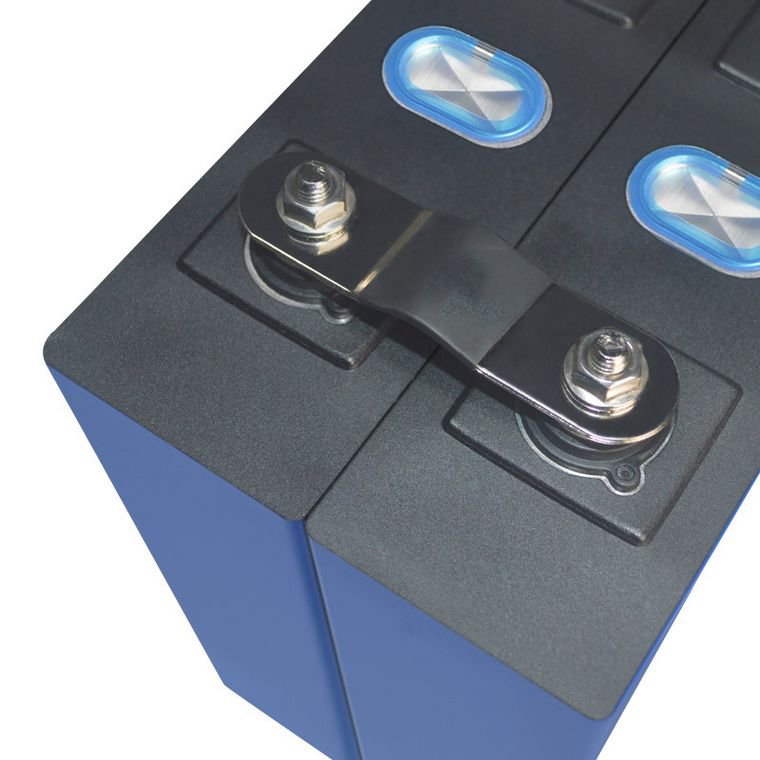 Lithium LiFePO4 Battery Cell 202ah 3.2v Prismatic LFP Cells For Solar System