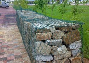 China Anti Corrosive Gabion Wire Mesh Panels Hexagonal Double Twisted Weaving factory