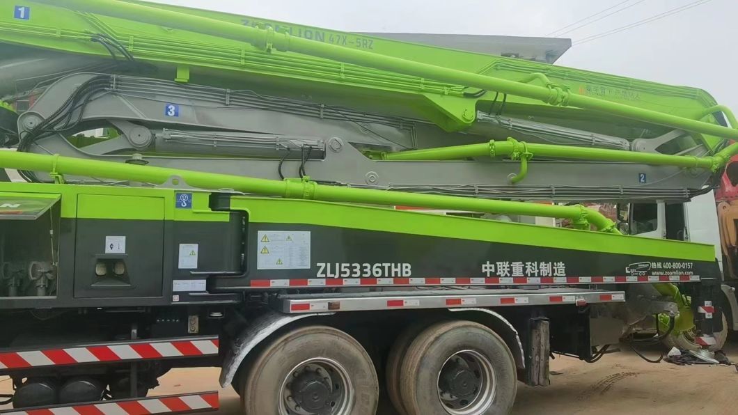 Good Condition Zoomlion 47m Used Concrete Pump with Benz Chassis Construction Machinery