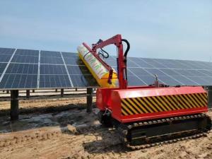 China ODM Cleaning Equipment Machines Crawler Solar Panel Cleaning Machine factory